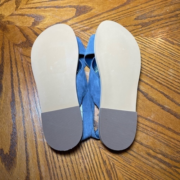 NWT SUSINA 𝅺women leather suede sandals blue size 7.5 - Picture 11 of 11
